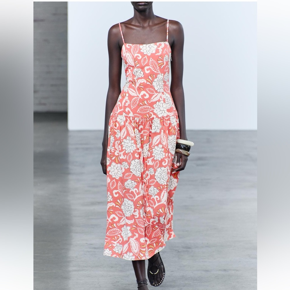 Zara strappy tropical  midi dress, like brand new. Worn once size small